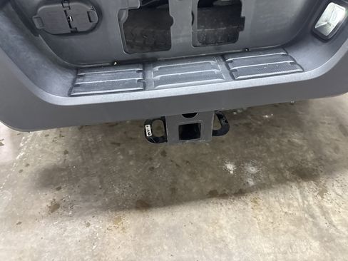 Used 2024 Toyota Tacoma SR5 image 36