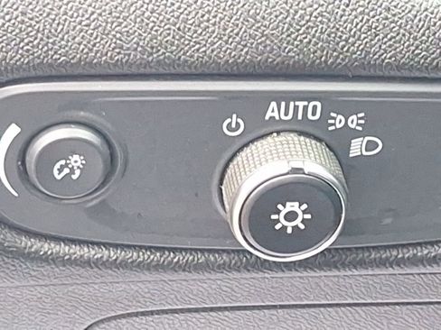 Certified 2024 Chevrolet Malibu LT image 32