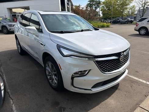 Used 2024 Buick Enclave Avenir w/ Avenir Technology Package AWD/4WD image 2