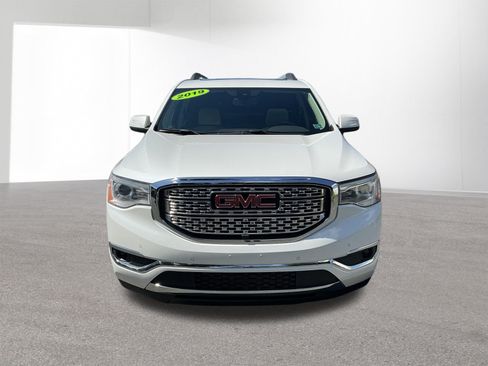 Used 2019 GMC Acadia Denali w/ Technology Package AWD/4WD image 8