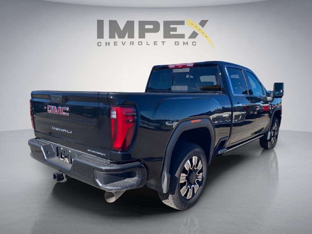 Used 2025 GMC Sierra 2500 Denali w/ Max Trailering Package AWD/4WD image 5