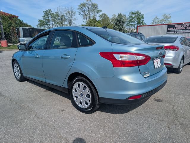 Used 2012 Ford Focus SE FWD image 4