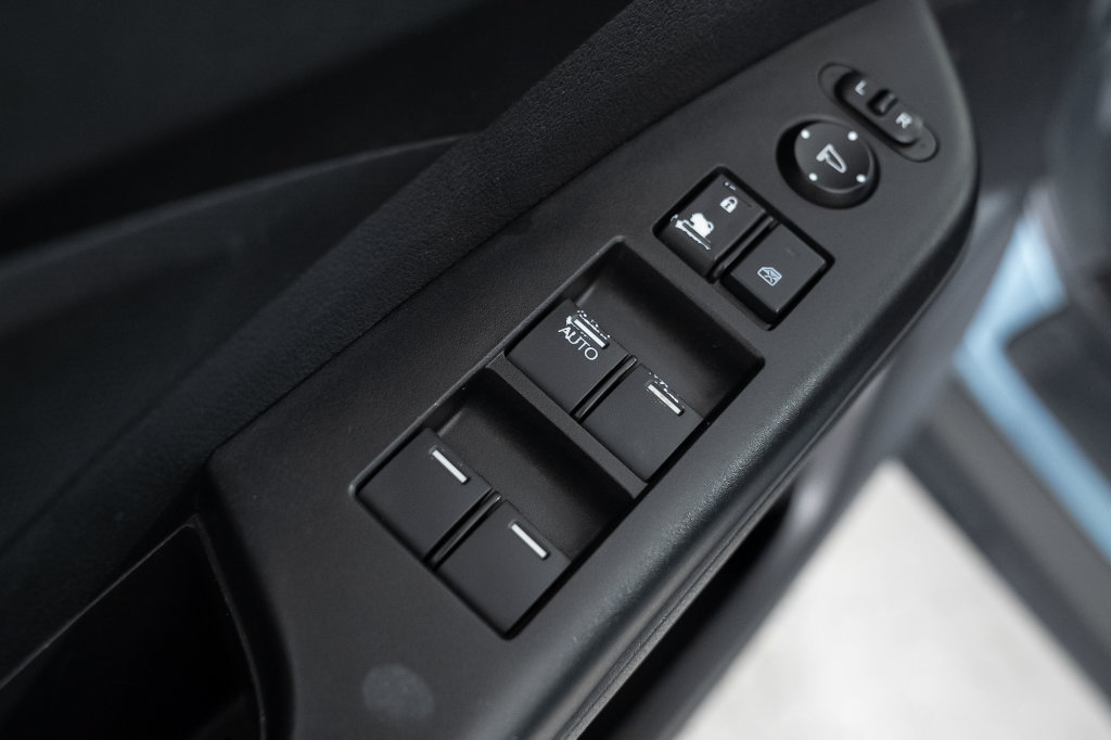 Used 2014 Honda CR-V LX image 35