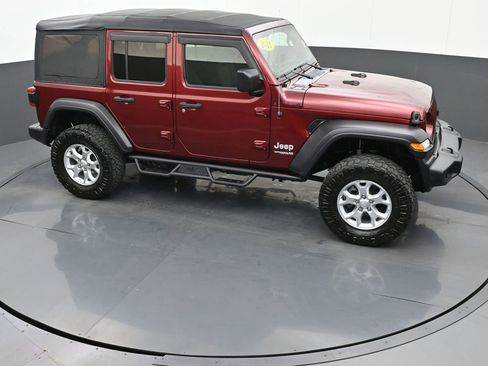 Used 2021 Jeep Wrangler Unlimited Islander image 28