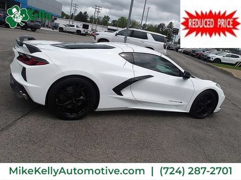 Used 2022 Chevrolet Corvette Stingray Premium Cpe w/ Z51 Performance Package RWD image 8