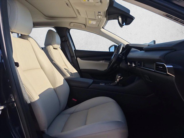 Used 2023 MAZDA MAZDA3 s FWD image 20