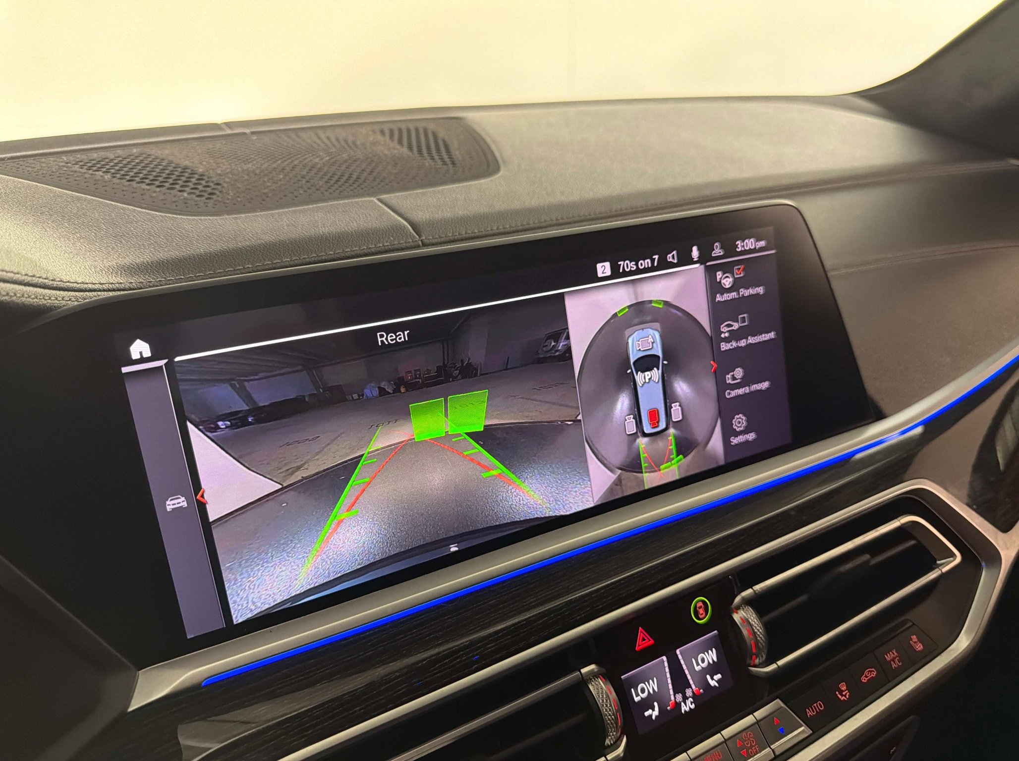 Used 2021 BMW X7 xDrive40i w/ M Sport Package AWD/4WD image 47