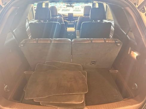 Used 2023 Ford Explorer King Ranch w/ Technology Package AWD/4WD image 11