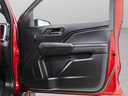 Used 2024 GMC Canyon Elevation w/ Convenience Package AWD/4WD image 31
