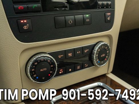 Used 2014 Mercedes-Benz GLK 350 2WD w/ Premium 1 Package image 24