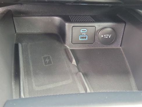 Used 2023 Ford Escape Platinum AWD/4WD image 23