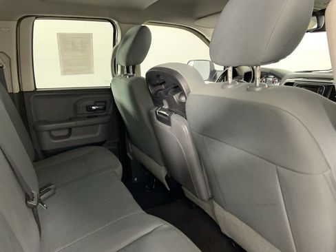 Used 2014 RAM 1500 Classic SLT w/ Luxury Group image 21