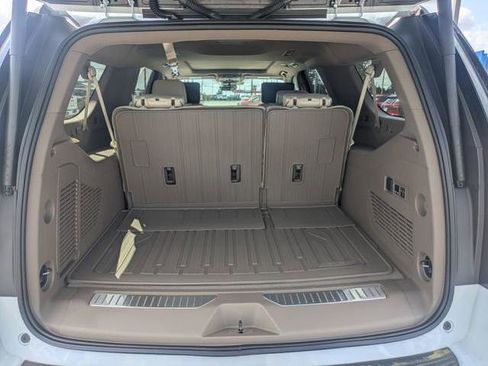New 2026 GMC Yukon XL Denali w/ Denali Reserve Package RWD image 14
