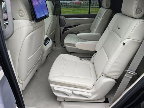 New 2026 Cadillac Escalade Platinum Sport image 18