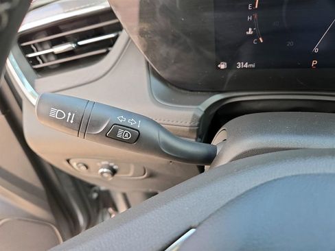 Used 2025 Buick Encore GX Preferred AWD/4WD image 20