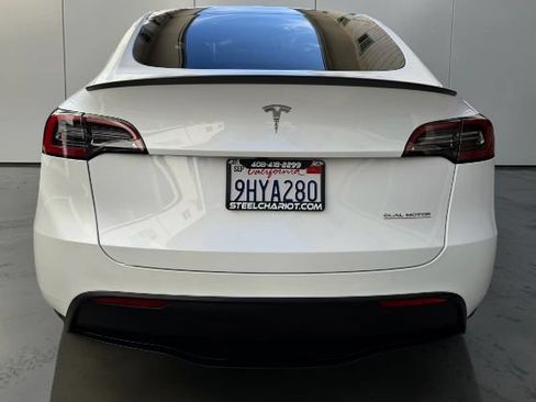 Used 2023 Tesla Model Y Performance AWD/4WD image 5
