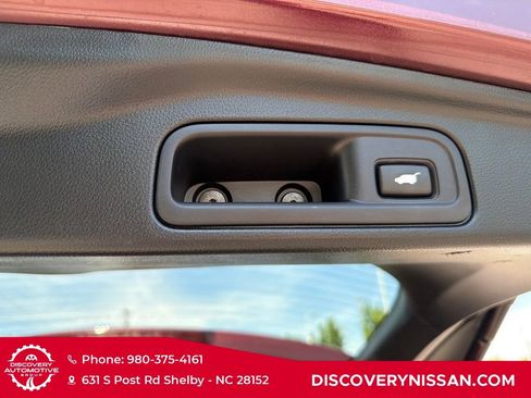 Used 2022 Honda Pilot Touring image 37