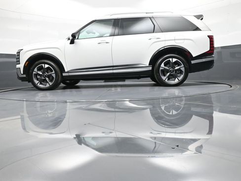 Used 2026 Hyundai Palisade Limited image 40