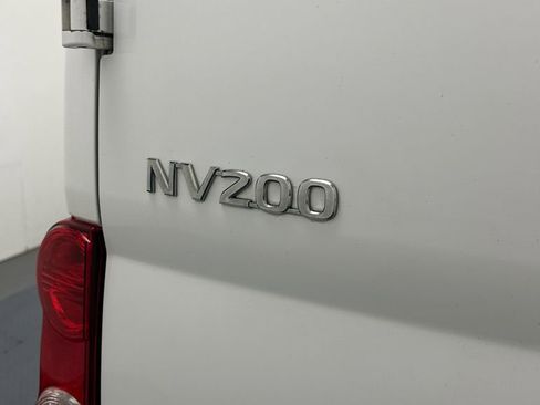 Used 2020 Nissan NV200 S image 24