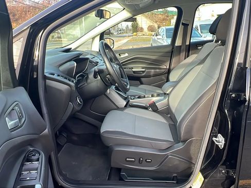 Used 2017 Ford C-MAX SE image 27