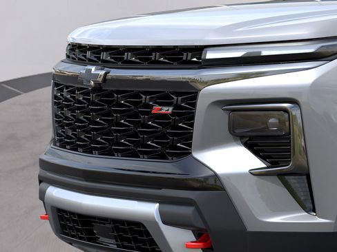 New 2026 Chevrolet Traverse Z71 w/ Driver Confidence Package image 13