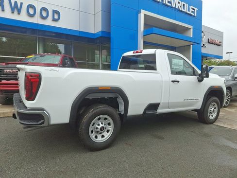 New 2025 GMC Sierra 2500 Pro w/ Convenience Package image 6