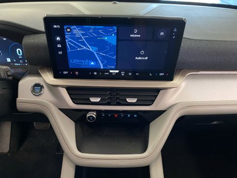 New 2026 Ford Explorer Active w/ Active Comfort Package AWD/4WD image 22