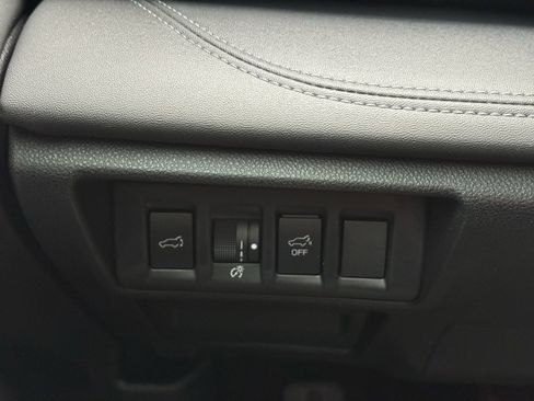 Certified 2023 Subaru Outback Limited image 17
