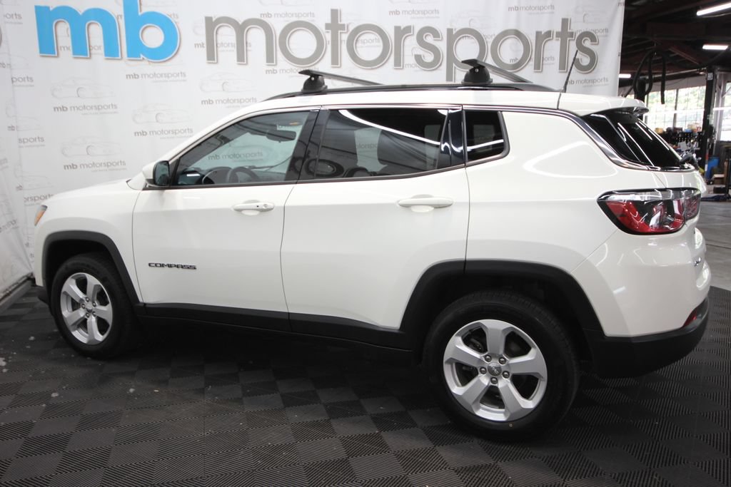 Used 2020 Jeep Compass Latitude AWD/4WD image 3