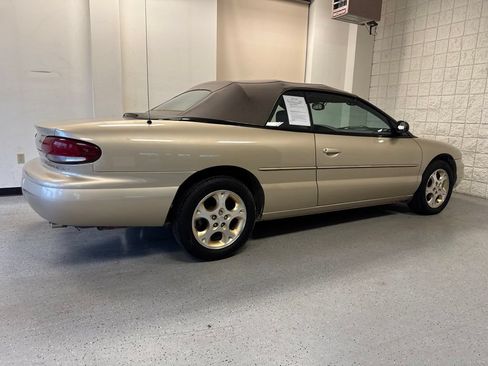Used 1998 Chrysler Sebring JXI FWD image 23