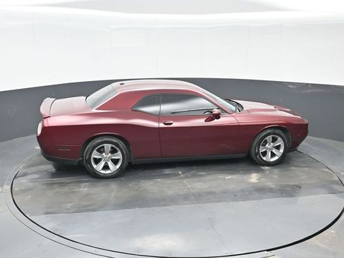 Used 2020 Dodge Challenger SXT image 29