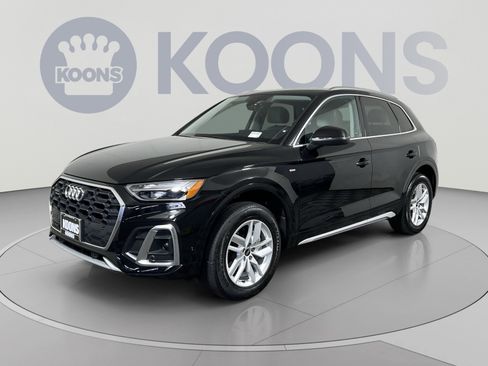 Used 2023 Audi Q5 2.0T Premium w/ Convenience Package AWD/4WD image 5