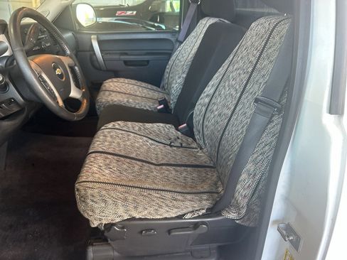 Used 2013 Chevrolet Silverado 2500 LT w/ Interior Plus Package image 12