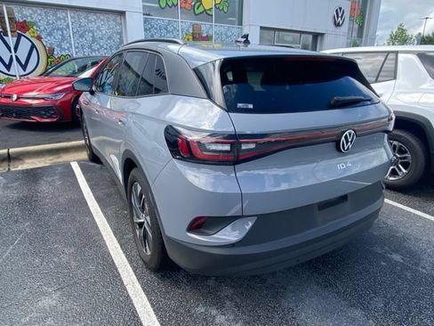 Used 2022 Volkswagen ID.4 Pro S RWD image 3