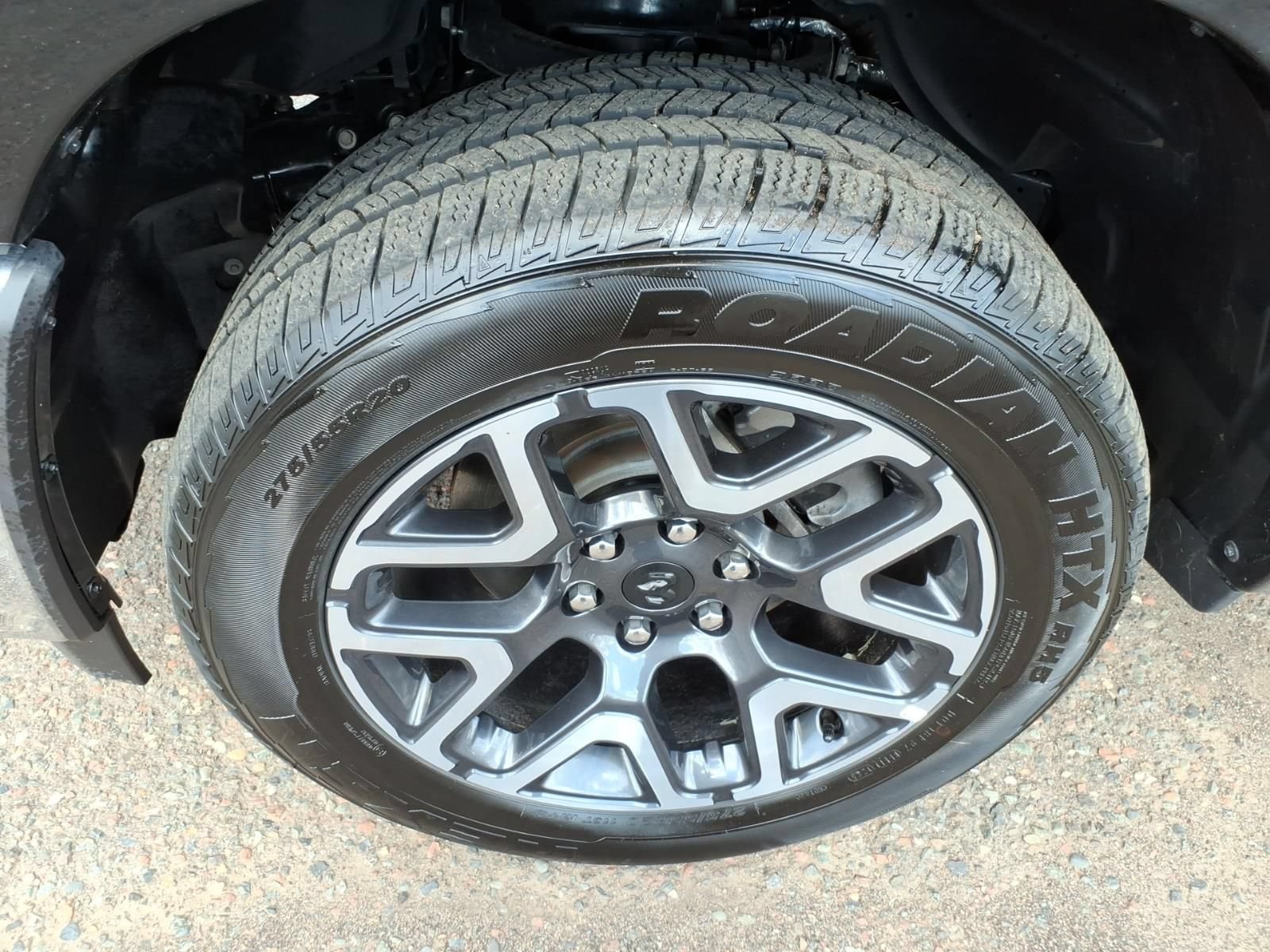 Used 2026 RAM 1500 Laramie AWD/4WD image 10