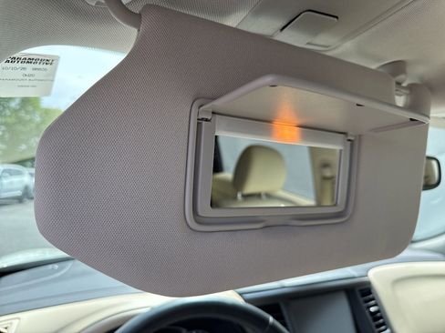 Used 2020 INFINITI QX60 Luxe w/ Essential Package image 32