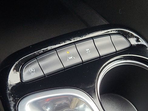 Used 2024 Buick Encore GX Sport Touring image 24