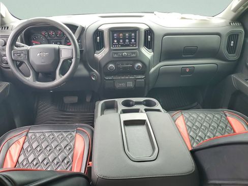 Used 2026 Chevrolet Silverado 1500 Custom Trail Boss AWD/4WD image 10