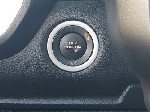 Certified 2020 RAM 1500 Lone Star image 23