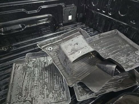 Used 2025 Ford Maverick XLT w/ XLT Luxury Package image 17