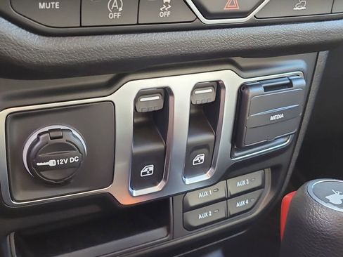 New 2026 Jeep Wrangler Sport AWD/4WD image 23