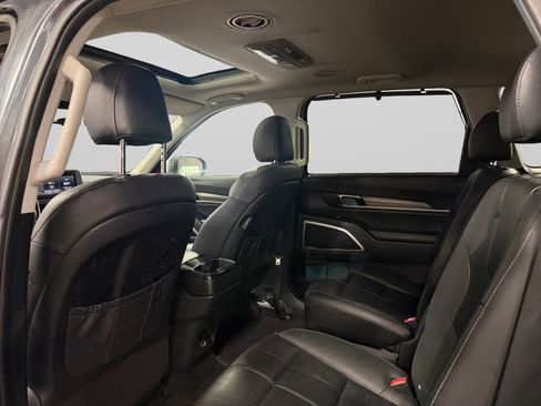 Used 2021 Kia Telluride EX w/ EX Premium Package AWD/4WD image 38