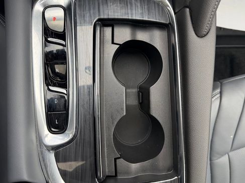 Used 2023 Buick Enclave Essence w/ Experience Buick Package image 35