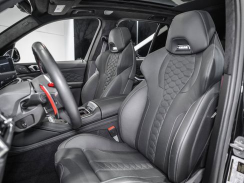 Used 2024 BMW X5 M Competition w/ Executive Package image 19
