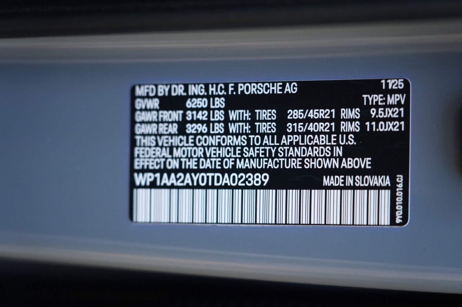 Used 2026 Porsche Cayenne AWD/4WD image 49