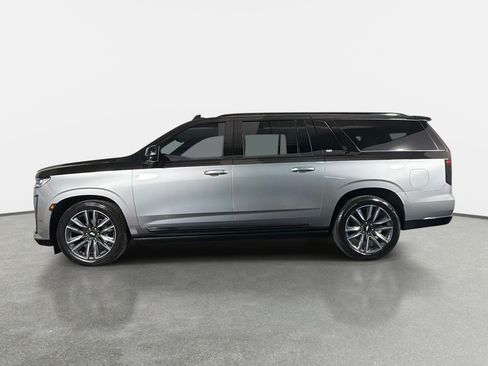 Used 2024 Cadillac Escalade ESV Sport w/ Touring Package AWD/4WD image 13