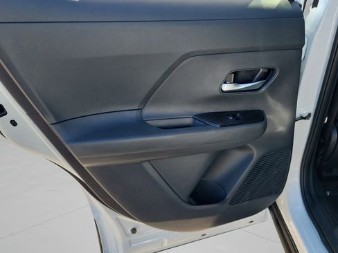 New 2026 Nissan Kicks SV image 24