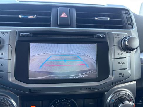 Used 2017 Toyota 4Runner image 25