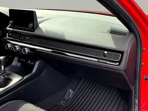 Used 2024 Honda Civic Sport image 26