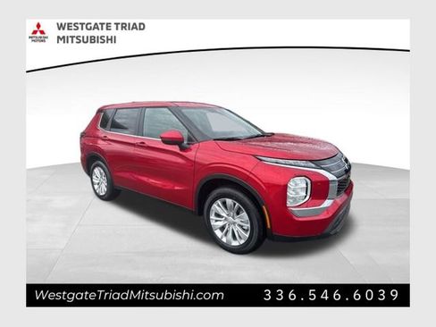 New 2026 Mitsubishi Outlander ES AWD/4WD image 1